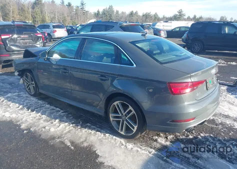 2017 Audi A3 2.0T Premium z USA, uszkodzony, nr VIN WAUJ8GFF3H1043851